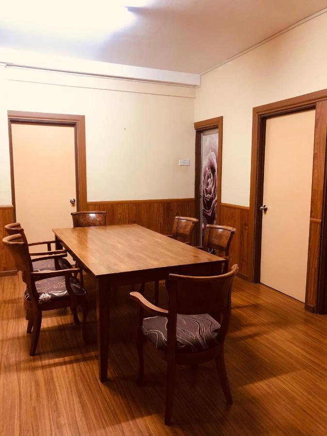 Crown Imperial Court Apt At Brinchang Centre Esterno foto